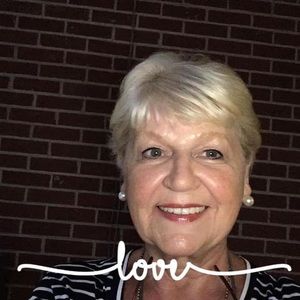 Meet your Posher, Lydia